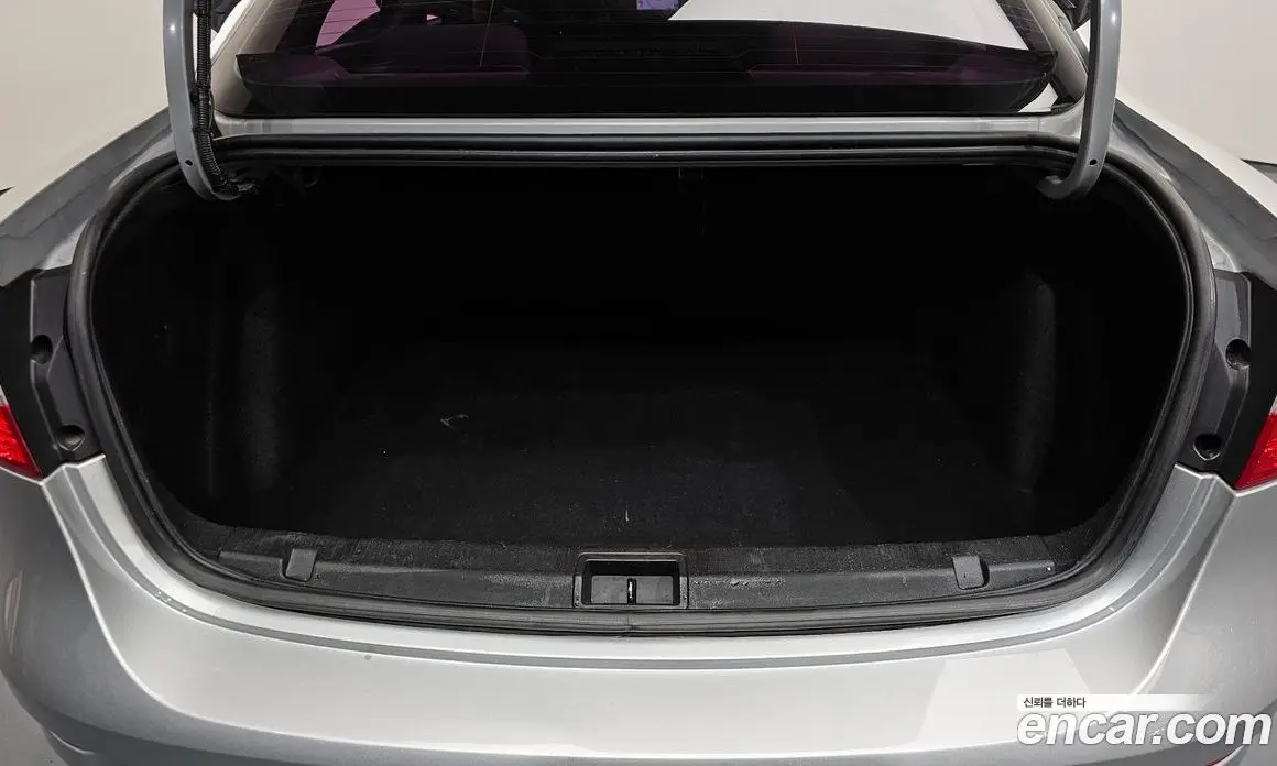 Renault (Samsung) SM3 2011 1.6 автомат (гидро), фото 20 Renault (Samsung) SM3 2011 1.6 автомат (гидро), фото 20