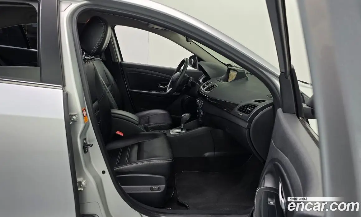 Renault (Samsung) SM3 2013 1.6 автомат (гидро), фото 17