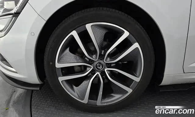 Renault (Samsung) SM6 2016 1.6 автомат (гидро), миниатюра 5 Renault (Samsung) SM6 2016 1.6 автомат (гидро), миниатюра 5