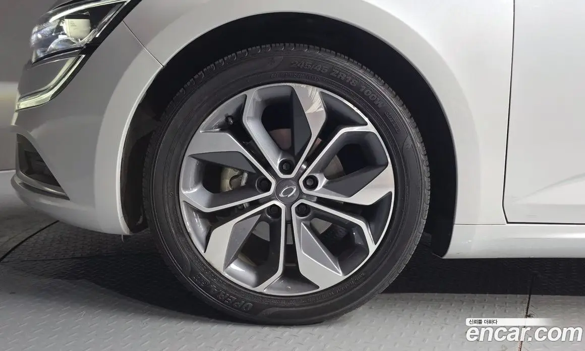 Renault (Samsung) SM6 2018 2.0 автомат (гидро), фото 5 Renault (Samsung) SM6 2018 2.0 автомат (гидро), фото 5