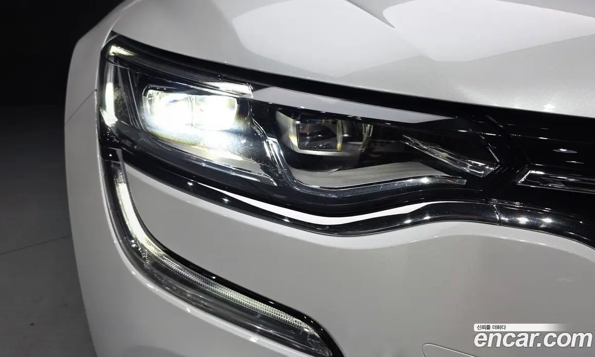 Renault (Samsung) SM6 2018 2.0 автомат (гидро), фото 8 Renault (Samsung) SM6 2018 2.0 автомат (гидро), фото 8