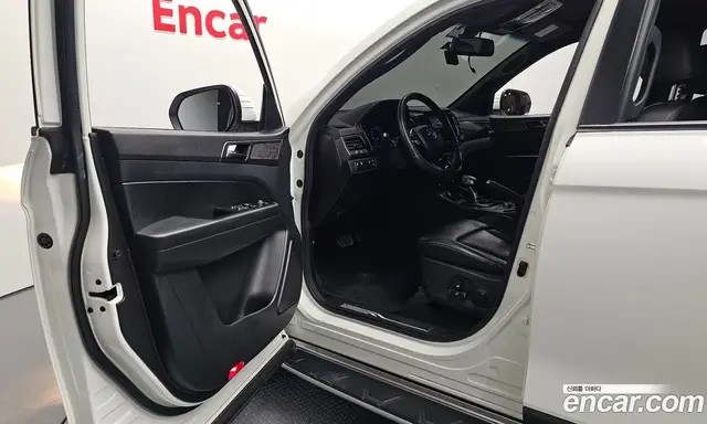 SsangYong Rexton 2022 2.2 автомат (гидро), миниатюра 10 SsangYong Rexton 2022 2.2 автомат (гидро), миниатюра 10