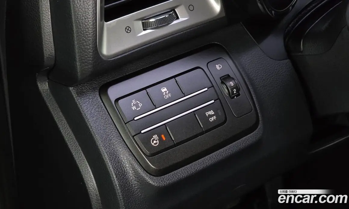 SsangYong TIBOLI 2015 1.6 автомат (гидро), фото 15 SsangYong TIBOLI 2015 1.6 автомат (гидро), фото 15