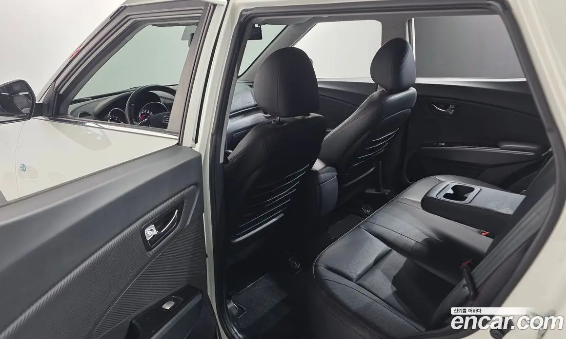 SsangYong TIBOLI 2016 1.6 автомат (гидро), фото 27