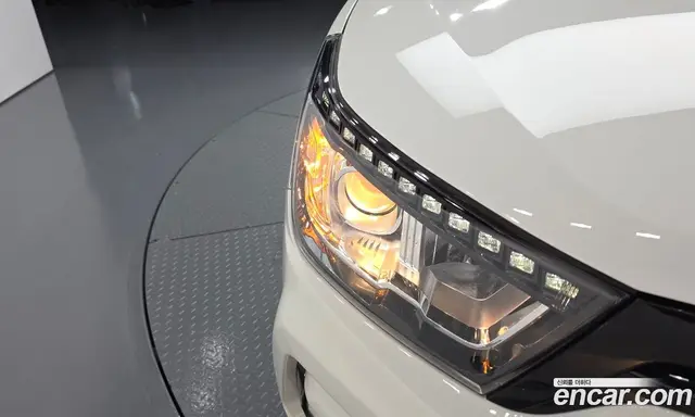 SsangYong TIBOLI 2017 1.6 автомат (гидро), миниатюра 8