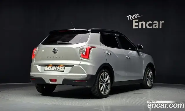 SsangYong TIBOLI 2017 1.6 автомат (гидро), миниатюра 2