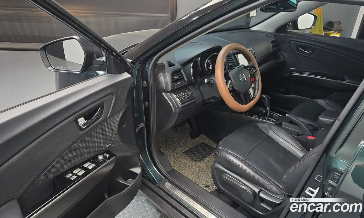 SsangYong TIBOLI 2018 1.6 автомат (гидро), фото 11 SsangYong TIBOLI 2018 1.6 автомат (гидро), фото 11