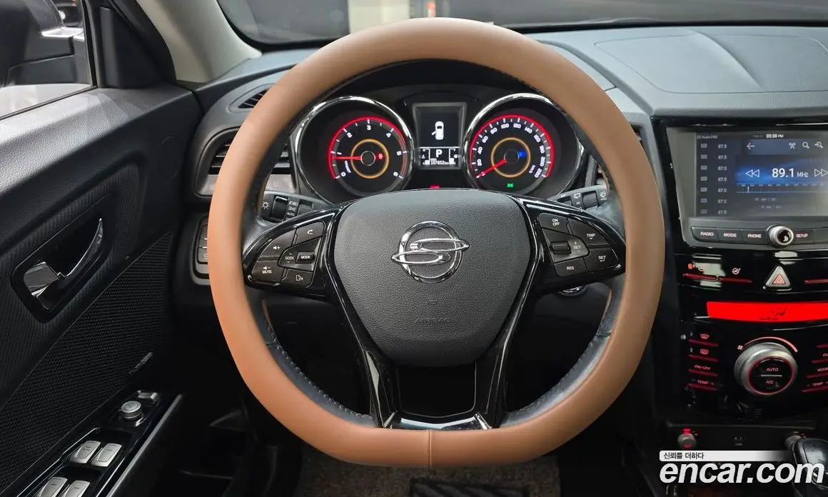 SsangYong TIBOLI 2018 1.6 автомат (гидро), фото 13 SsangYong TIBOLI 2018 1.6 автомат (гидро), фото 13