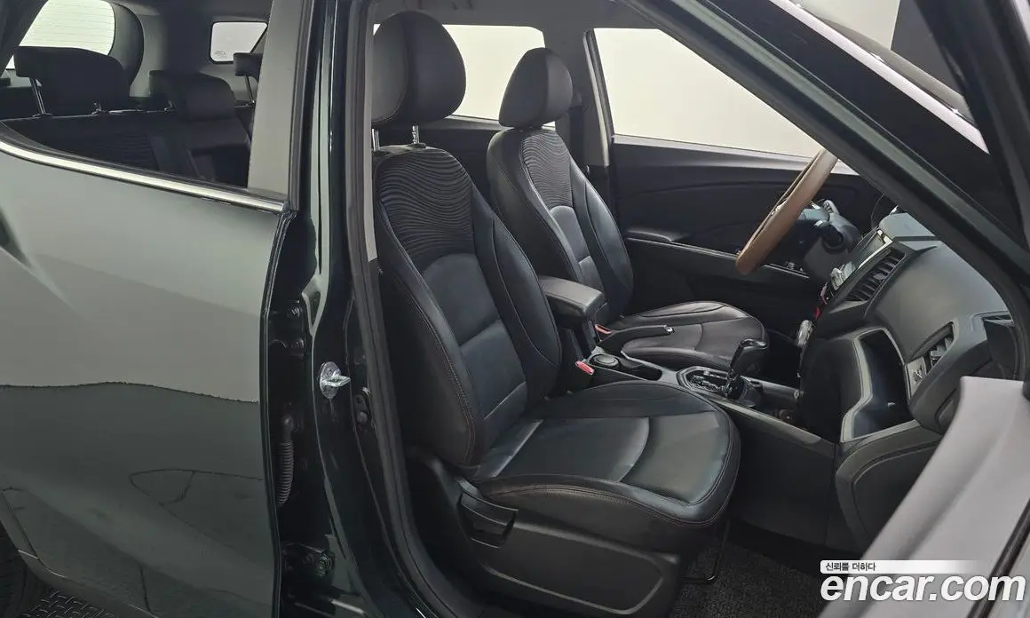 SsangYong TIBOLI 2018 1.6 автомат (гидро), фото 10 SsangYong TIBOLI 2018 1.6 автомат (гидро), фото 10