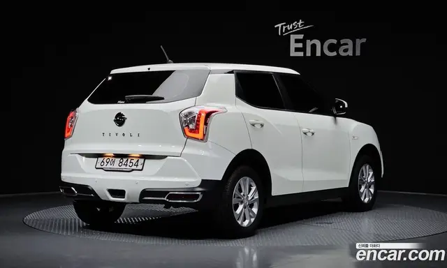SsangYong TIBOLI 2019 1.6 автомат (гидро), миниатюра 2