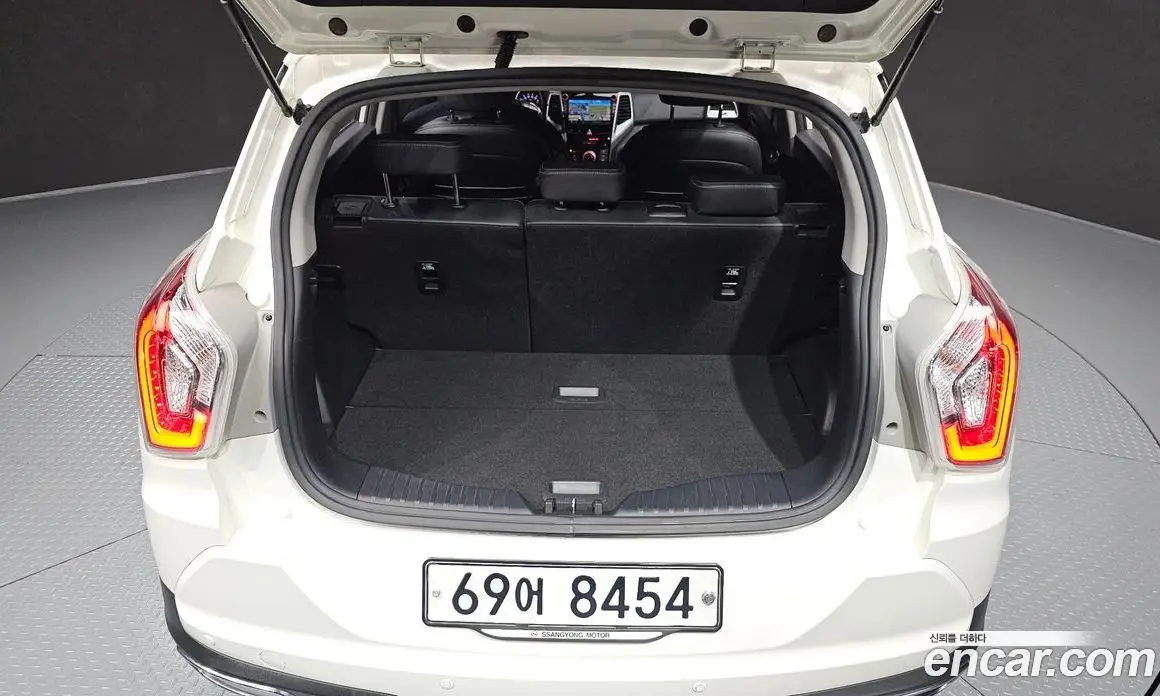 SsangYong TIBOLI 2019 1.6 автомат (гидро), фото 19