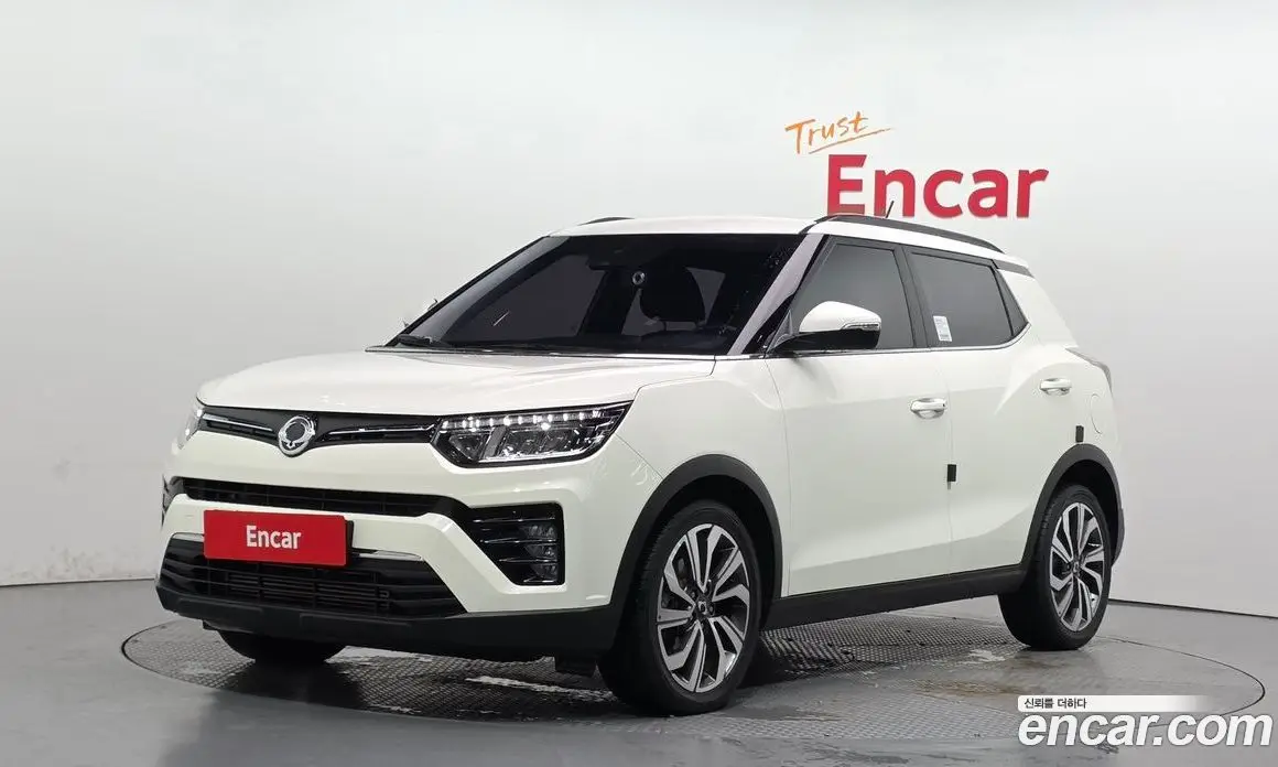 SsangYong TIBOLI 2019 1.5 автомат (гидро), фото 1 SsangYong TIBOLI 2019 1.5 автомат (гидро), фото 1