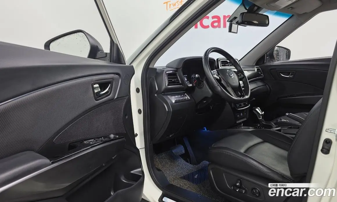 SsangYong TIBOLI 2019 1.5 автомат (гидро), фото 11 SsangYong TIBOLI 2019 1.5 автомат (гидро), фото 11