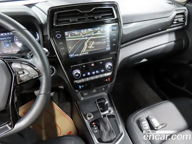 SsangYong TIBOLI 2021 1.5 автомат (гидро), миниатюра 10