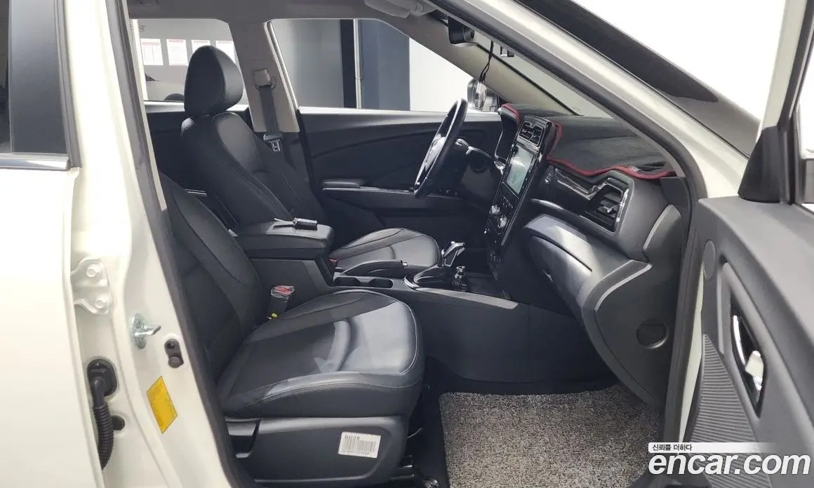 SsangYong TIBOLI 2021 1.5 автомат (гидро), фото 16
