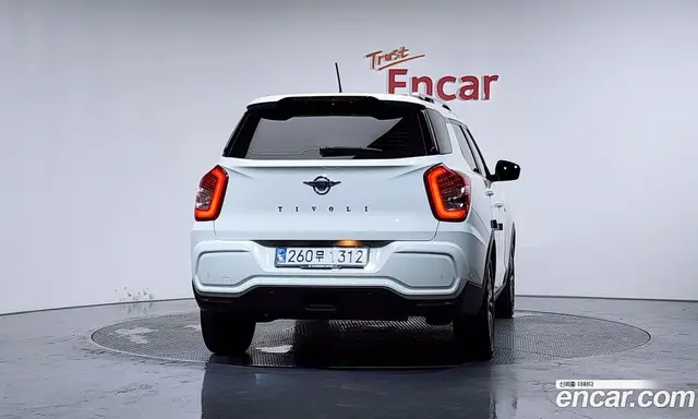 SsangYong TIBOLI 2021 1.5 автомат (гидро), миниатюра 4