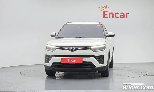 SsangYong TIBOLI 2022 1.5 автомат (гидро), миниатюра 3