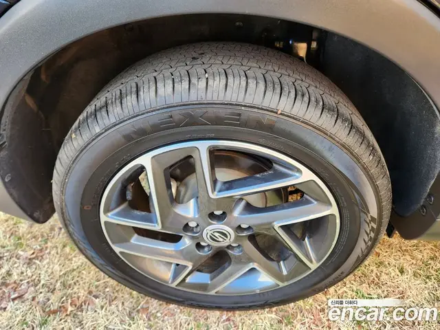 SsangYong TIBOLI 2022 1.5 автомат (гидро), миниатюра 5