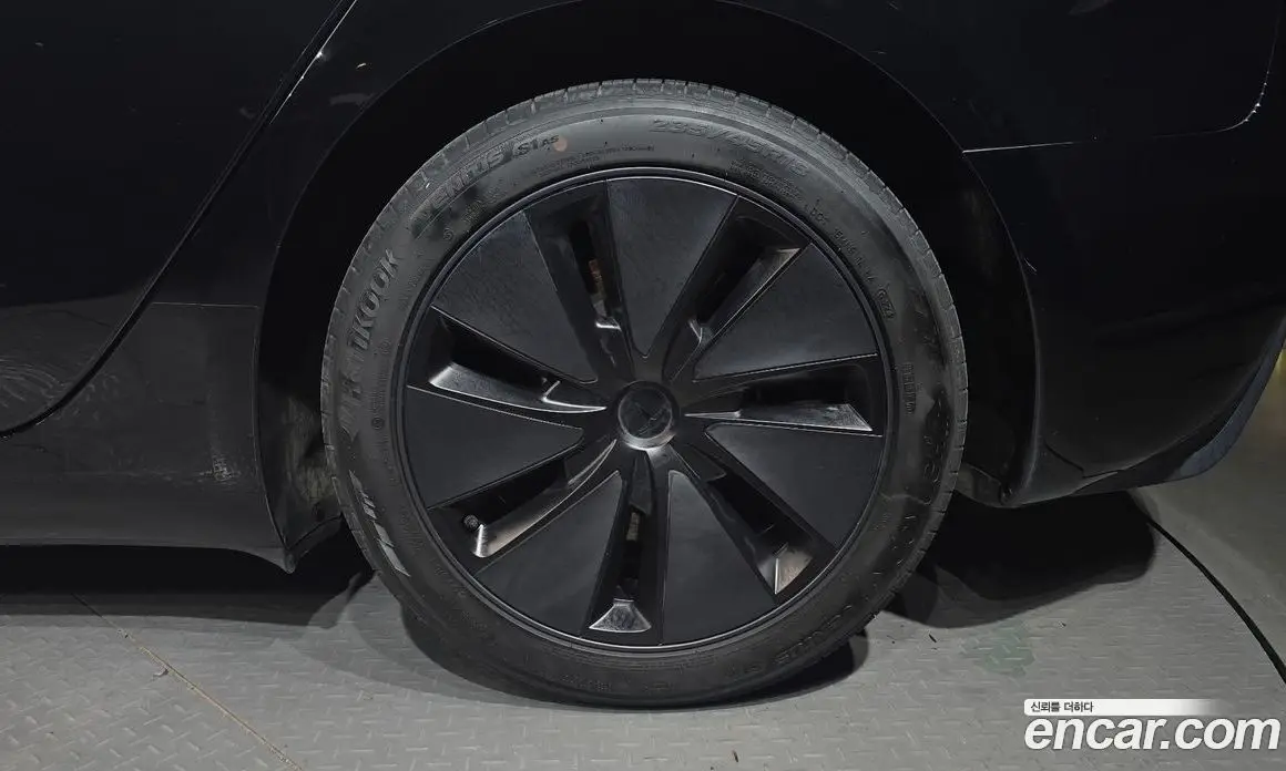 Tesla Model 3 2024 0.2 автомат (гидро), фото 7 Tesla Model 3 2024 0.2 автомат (гидро), фото 7