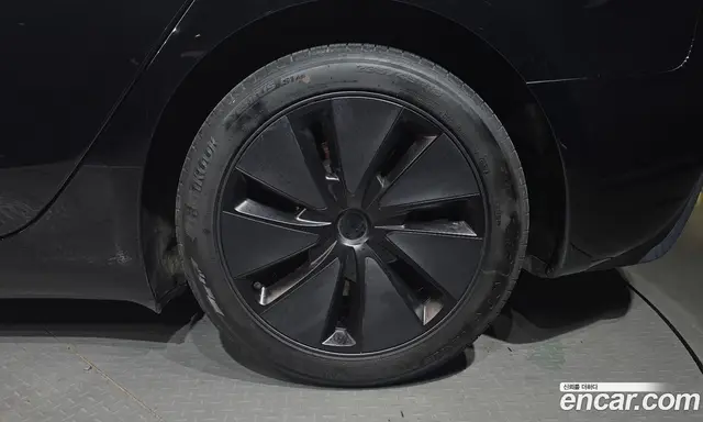 Tesla Model 3 2024 0.2 автомат (гидро), миниатюра 7 Tesla Model 3 2024 0.2 автомат (гидро), миниатюра 7