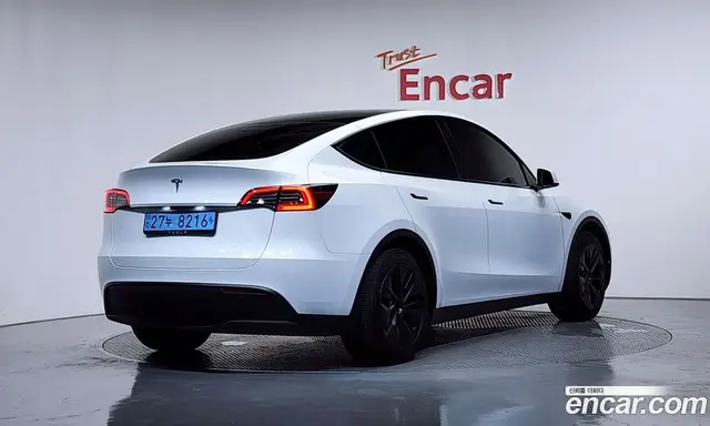 Tesla Model Y 2025 0.2 автомат (гидро), миниатюра 2 Tesla Model Y 2025 0.2 автомат (гидро), миниатюра 2