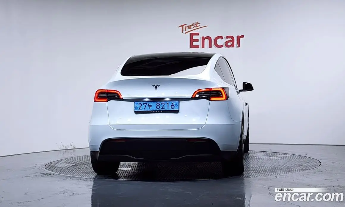Tesla Model Y 2025 0.2 автомат (гидро), фото 4 Tesla Model Y 2025 0.2 автомат (гидро), фото 4