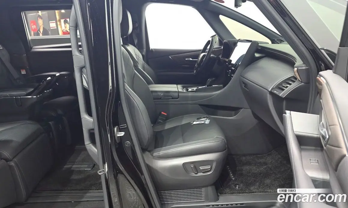 Toyota Alphard 2024 2.5 автомат (гидро), фото 16 Toyota Alphard 2024 2.5 автомат (гидро), фото 16
