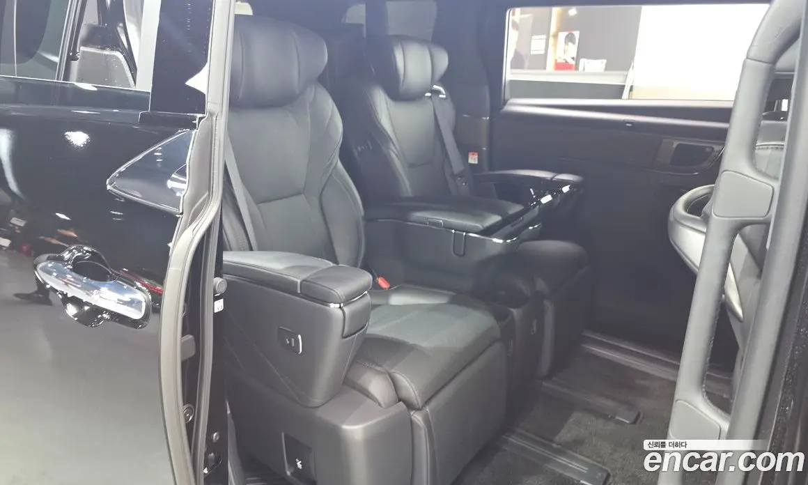 Toyota Alphard 2024 2.5 автомат (гидро), фото 20 Toyota Alphard 2024 2.5 автомат (гидро), фото 20