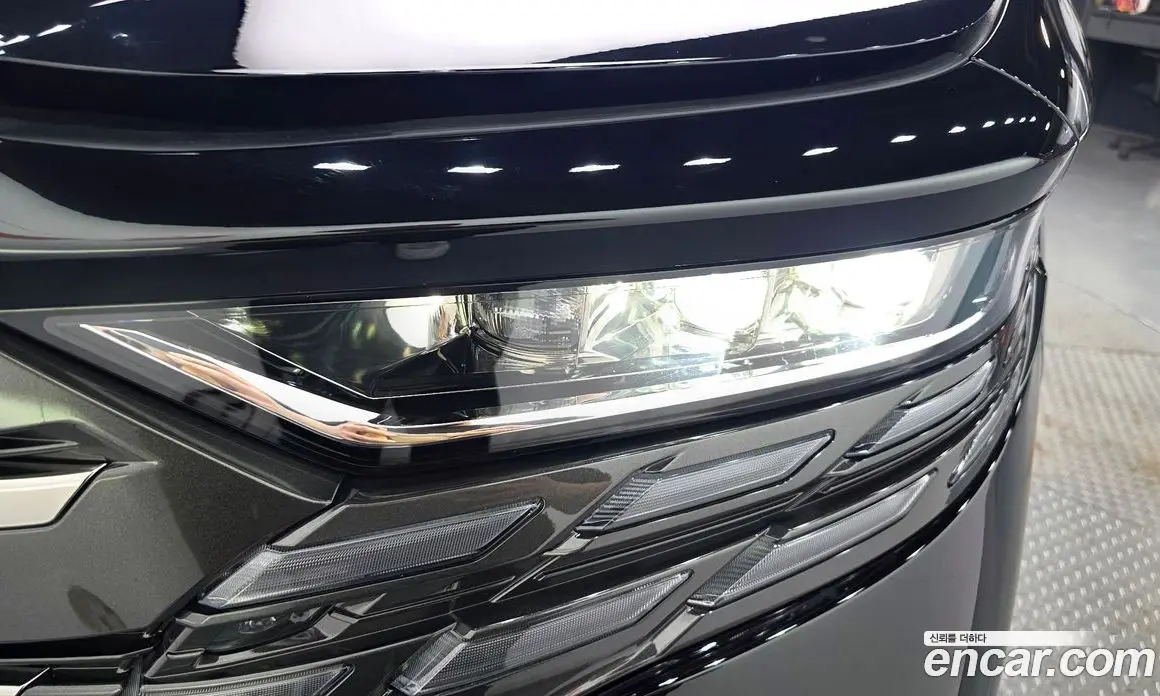 Toyota Alphard 2024 2.5 автомат (гидро), фото 8 Toyota Alphard 2024 2.5 автомат (гидро), фото 8