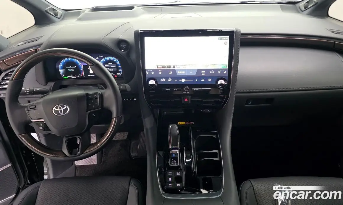 Toyota Alphard 2024 2.5 автомат (гидро), фото 10 Toyota Alphard 2024 2.5 автомат (гидро), фото 10