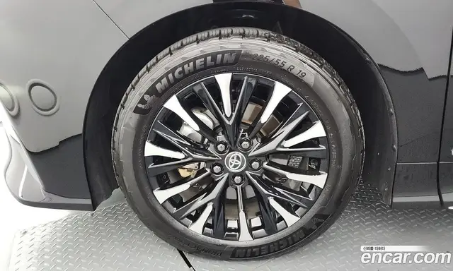 Toyota Alphard 2025 2.5 автомат (гидро), миниатюра 5 Toyota Alphard 2025 2.5 автомат (гидро), миниатюра 5