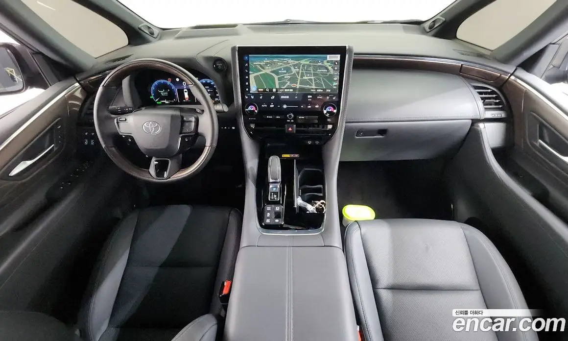 Toyota Alphard 2025 2.5 автомат (гидро), фото 10 Toyota Alphard 2025 2.5 автомат (гидро), фото 10