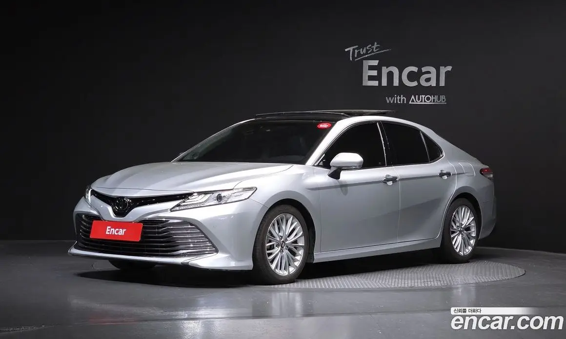 Toyota Camry 2018 2.5 автомат (гидро), фото 1 Toyota Camry 2018 2.5 автомат (гидро), фото 1