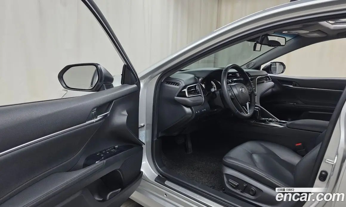 Toyota Camry 2018 2.5 автомат (гидро), фото 13 Toyota Camry 2018 2.5 автомат (гидро), фото 13