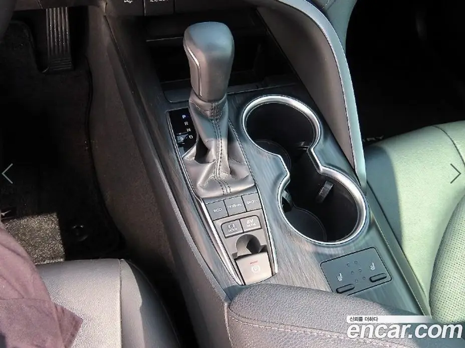 Toyota Camry 2024 2.5 автомат (гидро), фото 10 Toyota Camry 2024 2.5 автомат (гидро), фото 10