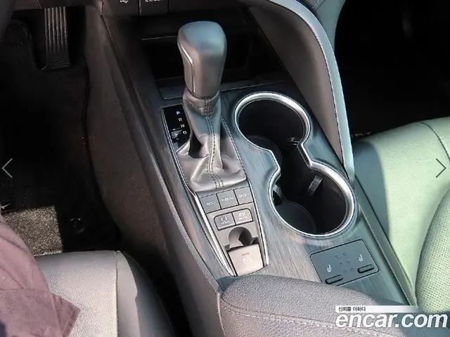 Toyota Camry 2024 2.5 автомат (гидро), миниатюра 10 Toyota Camry 2024 2.5 автомат (гидро), миниатюра 10