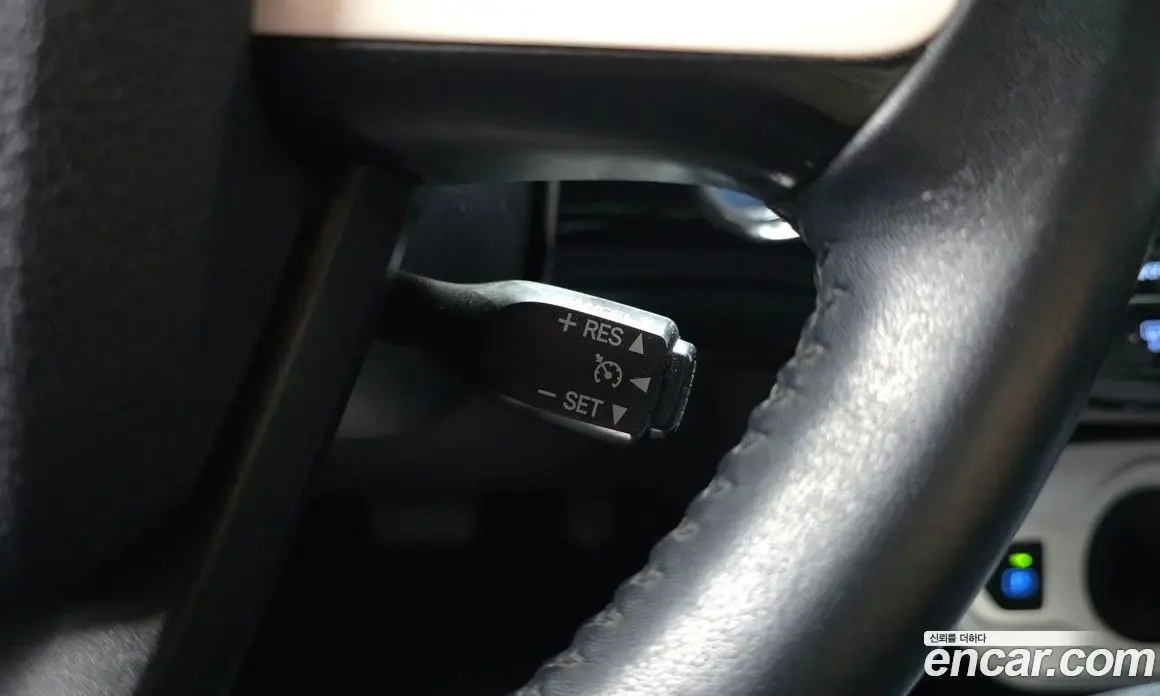 Toyota Prius 2017 1.8 автомат (гидро), фото 17 Toyota Prius 2017 1.8 автомат (гидро), фото 17