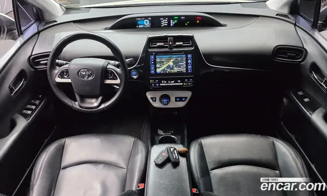 Toyota Prius 2017 1.8 автомат (гидро), миниатюра 7 Toyota Prius 2017 1.8 автомат (гидро), миниатюра 7