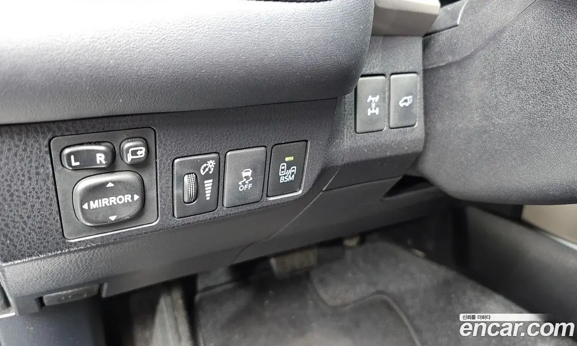 Toyota RAV4 2013 2.5 автомат (гидро), фото 18 Toyota RAV4 2013 2.5 автомат (гидро), фото 18