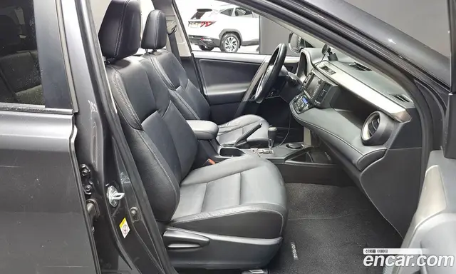 Toyota RAV4 2013 2.5 автомат (гидро), миниатюра 10 Toyota RAV4 2013 2.5 автомат (гидро), миниатюра 10