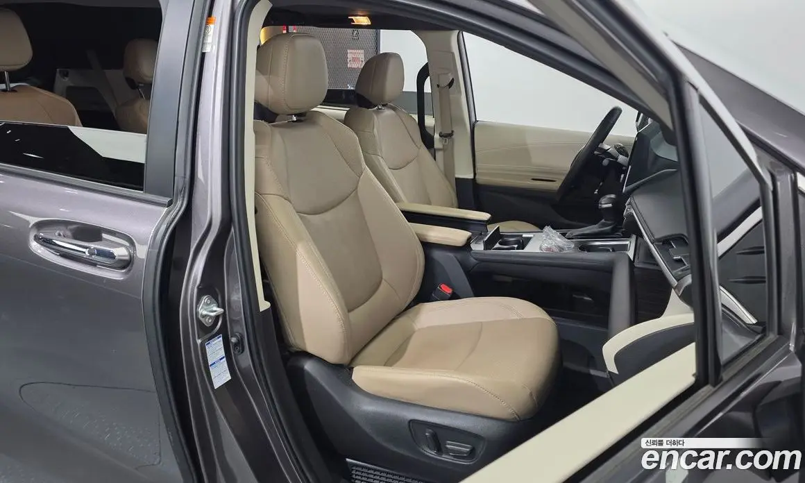 Toyota Sienna 2022 2.5 автомат (гидро), фото 18 Toyota Sienna 2022 2.5 автомат (гидро), фото 18