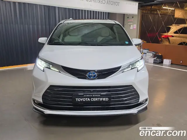 Toyota Sienna 2025 2.5 автомат (гидро), миниатюра 3 Toyota Sienna 2025 2.5 автомат (гидро), миниатюра 3