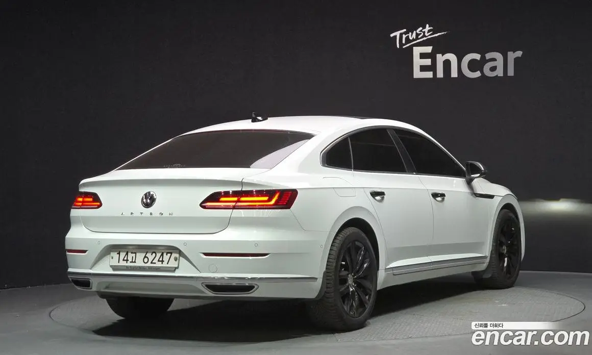 Volkswagen Arteon 2019 2.0 автомат (гидро), фото 2 Volkswagen Arteon 2019 2.0 автомат (гидро), фото 2