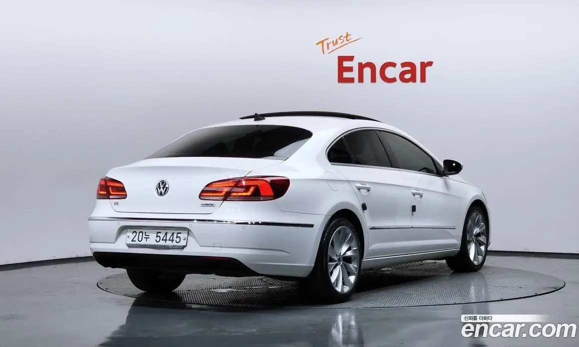 Volkswagen CC 2014 2.0 автомат (гидро), фото 1 Volkswagen CC 2014 2.0 автомат (гидро), фото 1