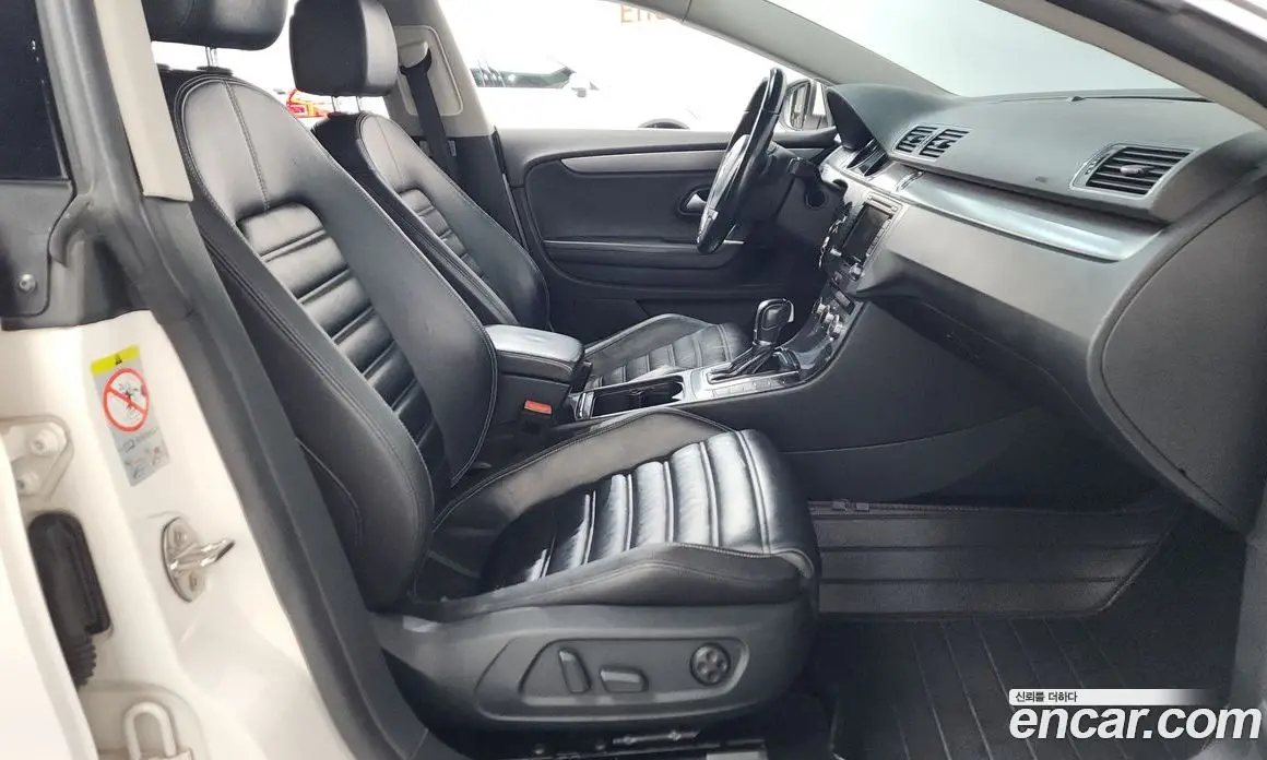 Volkswagen CC 2014 2.0 автомат (гидро), фото 15 Volkswagen CC 2014 2.0 автомат (гидро), фото 15