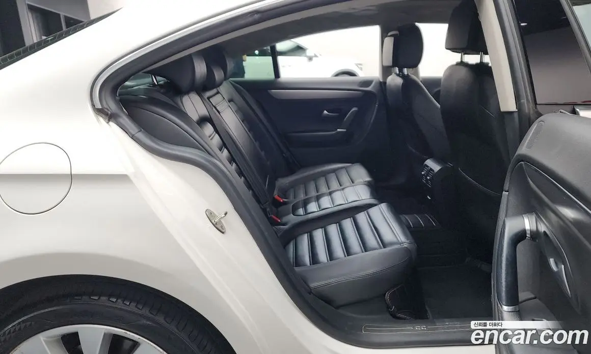 Volkswagen CC 2014 2.0 автомат (гидро), фото 16 Volkswagen CC 2014 2.0 автомат (гидро), фото 16