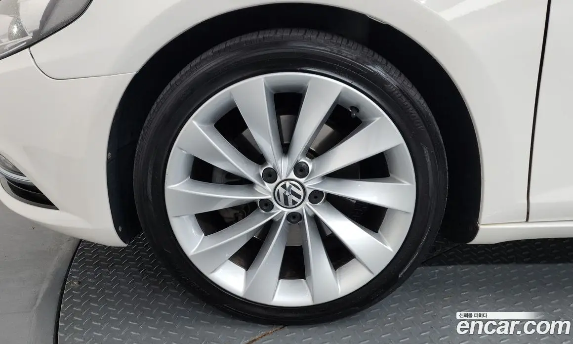Volkswagen CC 2014 2.0 автомат (гидро), фото 4 Volkswagen CC 2014 2.0 автомат (гидро), фото 4