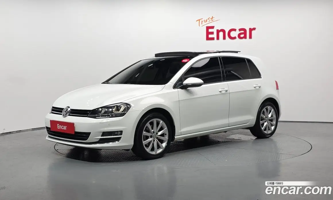 Volkswagen Golf 2015 2.0 автомат (гидро), фото 1 Volkswagen Golf 2015 2.0 автомат (гидро), фото 1