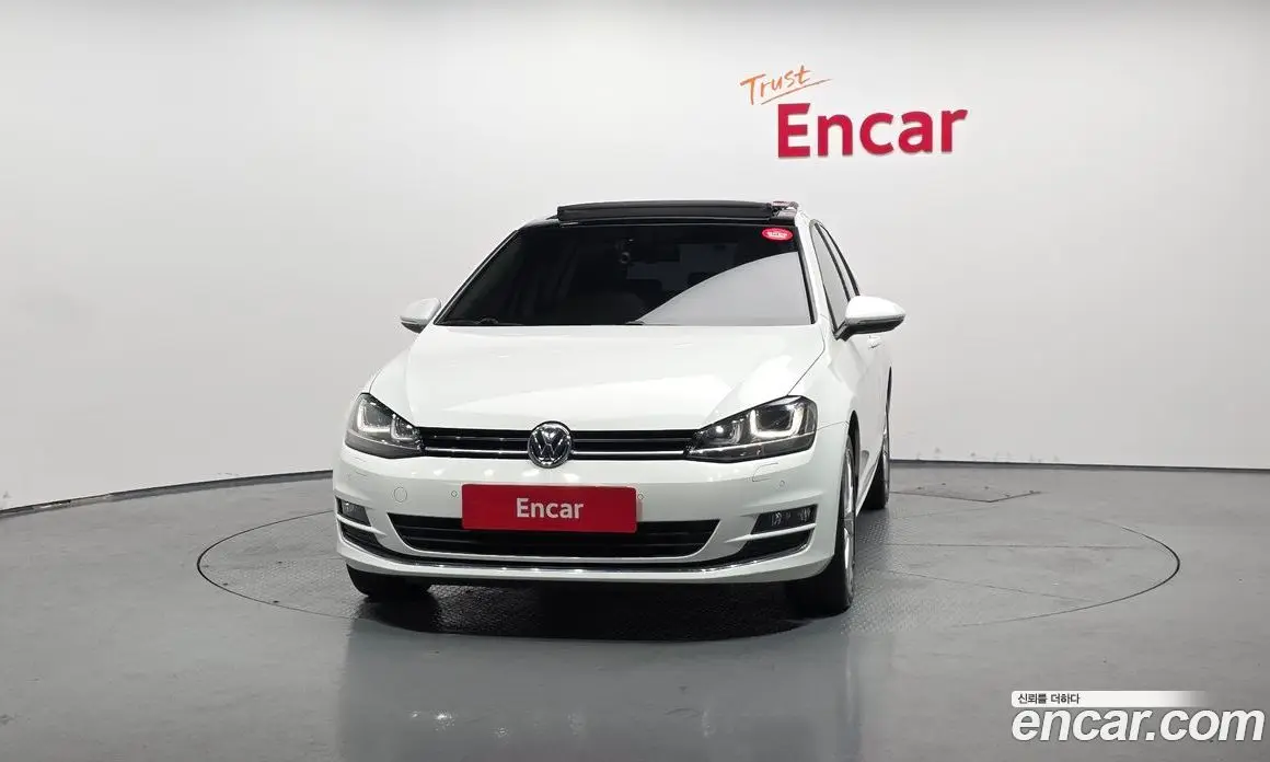 Volkswagen Golf 2015 2.0 автомат (гидро), фото 3 Volkswagen Golf 2015 2.0 автомат (гидро), фото 3