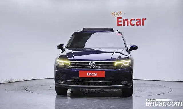 Volkswagen Tiguan 2018 2.0 автомат (гидро), миниатюра 3 Volkswagen Tiguan 2018 2.0 автомат (гидро), миниатюра 3